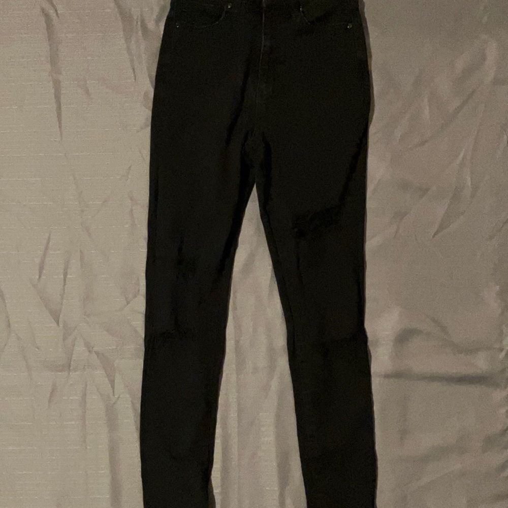 Black ripped jeans